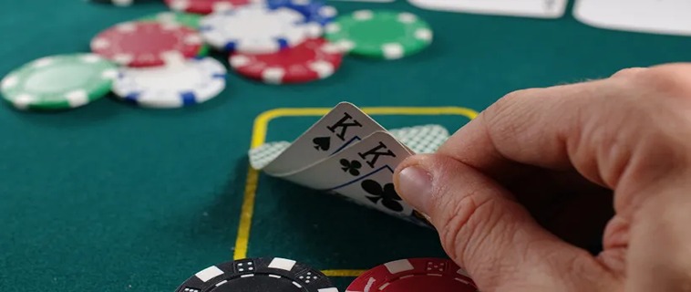 Trò Chơi Poker Tại MOTO88: Bí Quyết Để Thành Công 1 Trò Chơi Poker Tại MOTO88: Bí Quyết Để Thành Công